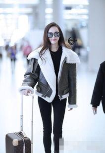 唐嫣生活照机场街拍,优雅出行，尽显明星风范