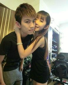 90后情侣图片,定格青春爱情的美好瞬间