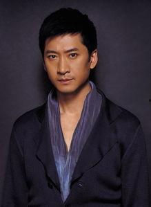 周杰简历个人资料,才华横溢的演艺才子，简历中的精彩人生